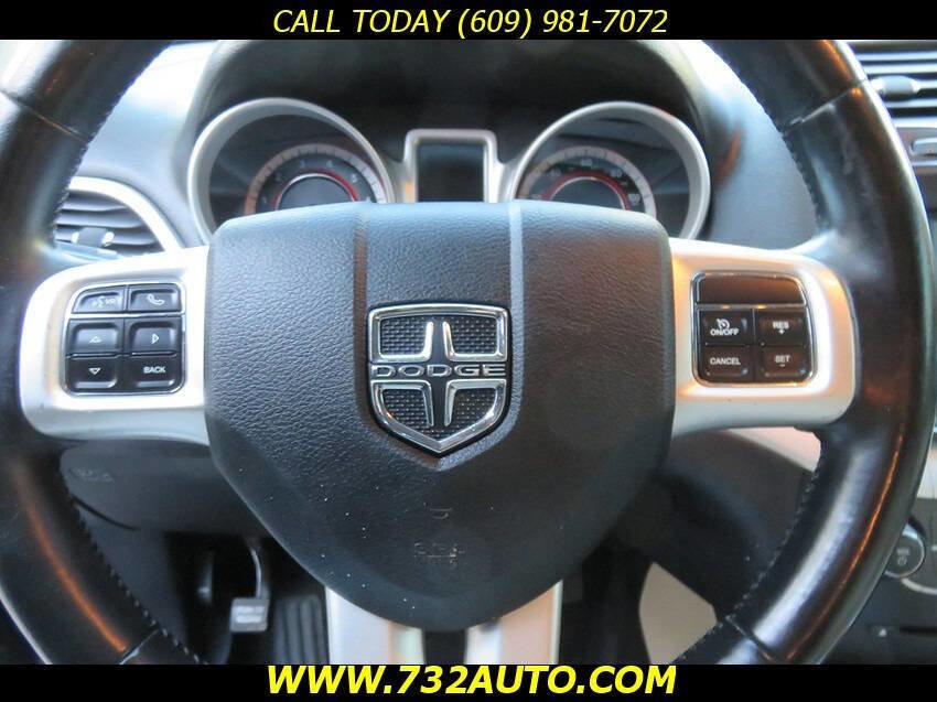 Used 2015 Dodge Journey SXT w/ Flexible Seating Group image 28