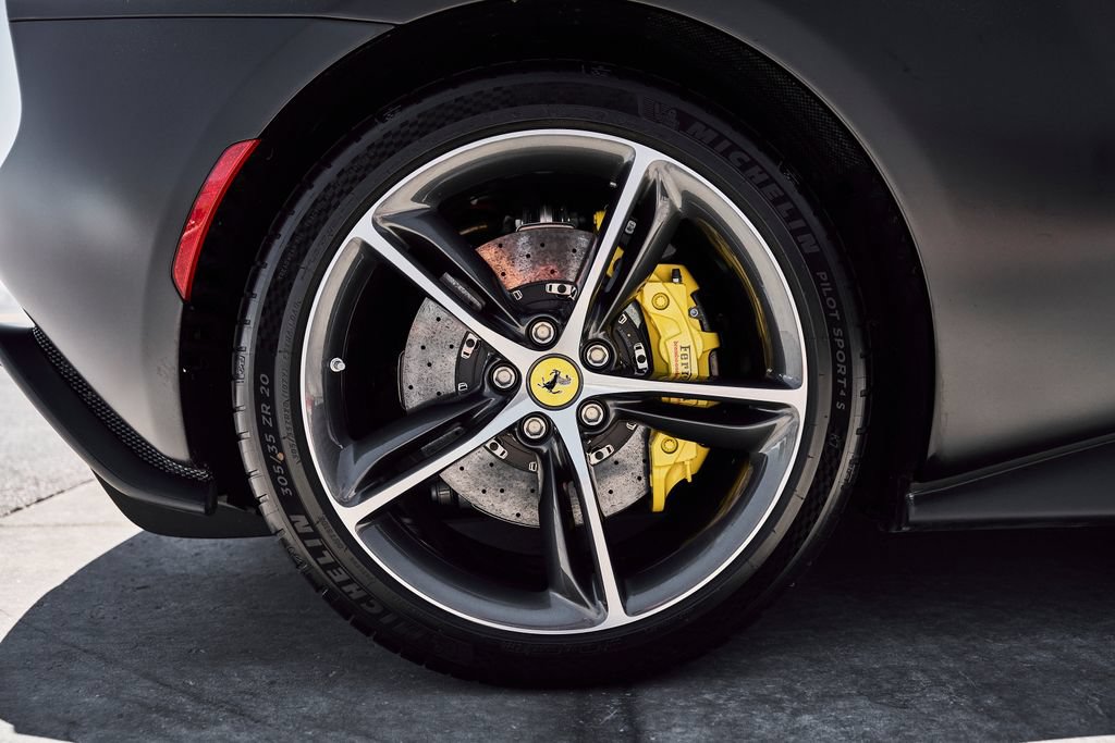 Used 2023 Ferrari 296 GTB RWD image 31