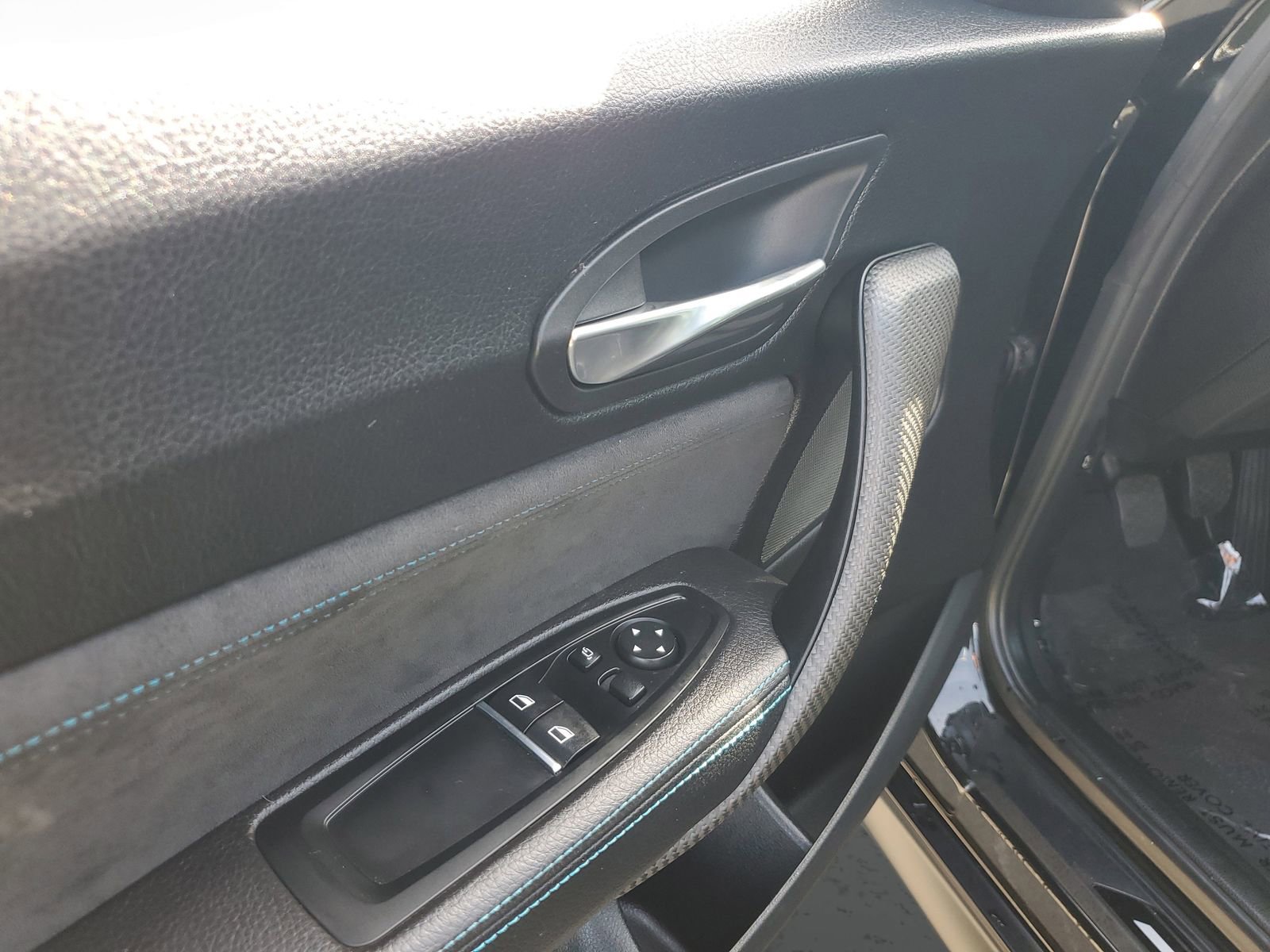 Used 2020 BMW M2 Competition w/ Executive Package image 17