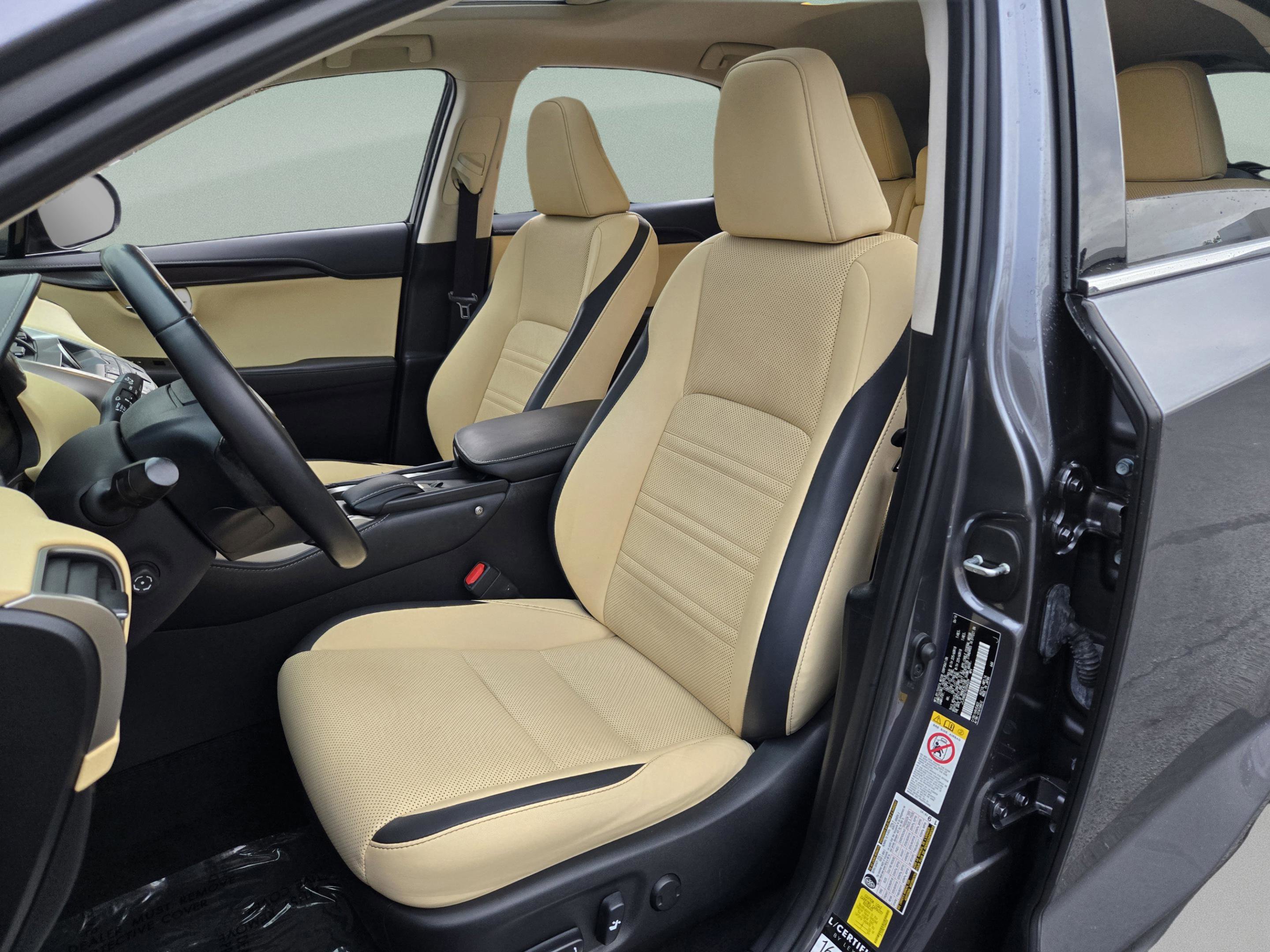 Used 2016 Lexus NX 200t FWD image 16