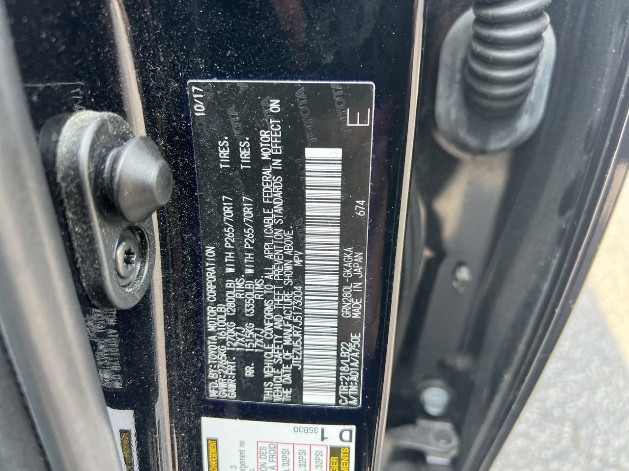 Used 2018 Toyota 4Runner SR5 Premium RWD image 36