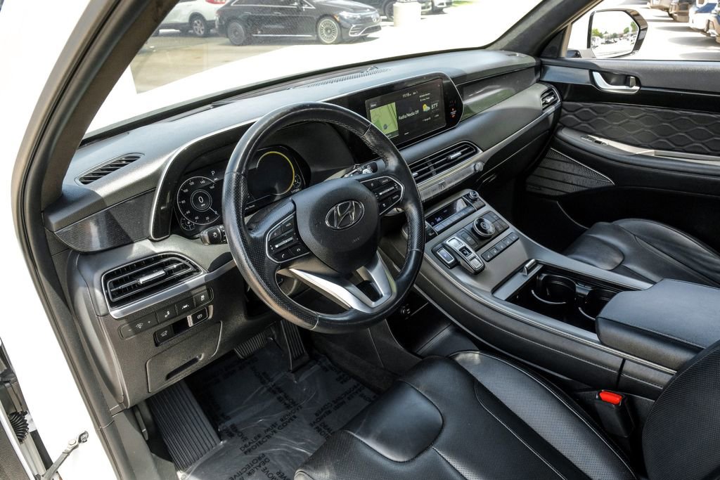 Used 2020 Hyundai Palisade Limited FWD image 2