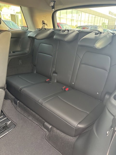 New 2025 Nissan Pathfinder SL image 13