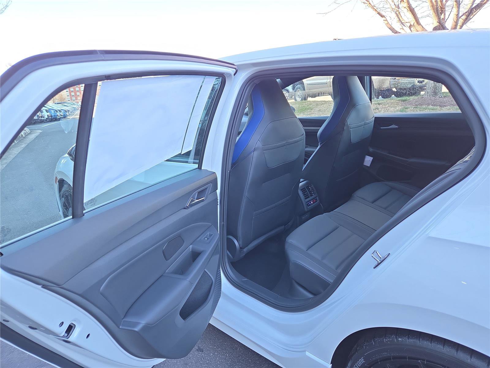 New 2026 Volkswagen Golf image 23