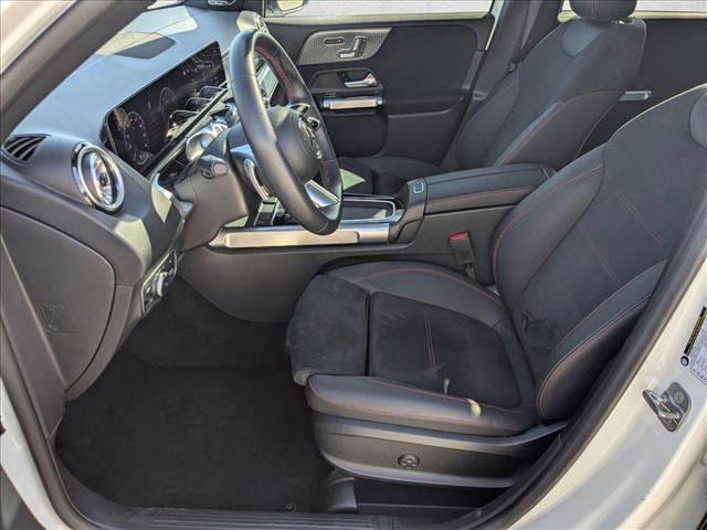 Used 2025 Mercedes-Benz GLB 250 image 16