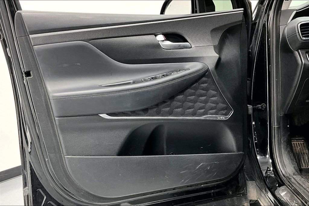 Used 2019 Hyundai Santa Fe Limited image 21