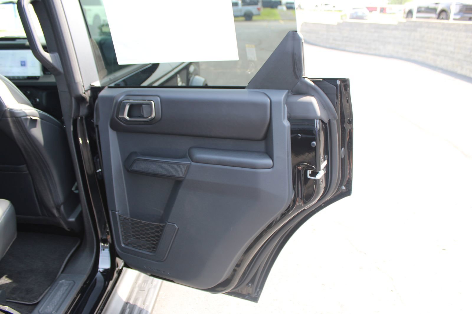 New 2025 Ford Bronco Outer Banks image 17