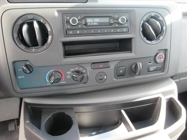 New 2024 Ford E-450 and Econoline 450 Super Duty w/ Power Windows & Locks Group RWD image 19
