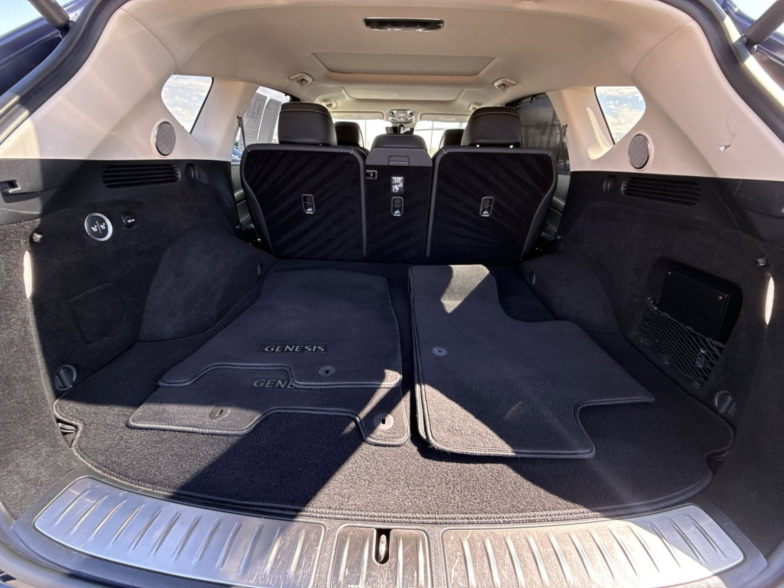 Used 2024 Genesis GV80 2.5T w/ Advanced Package image 26