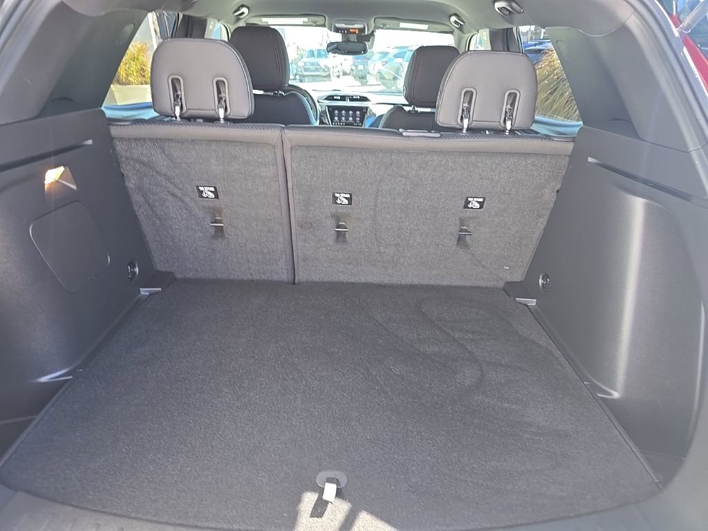 Used 2023 Chevrolet TrailBlazer RS w/ Convenience Package image 24