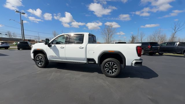 Certified 2022 GMC Sierra 3500 AT4 w/ AT4 Preferred Package AWD/4WD image 6