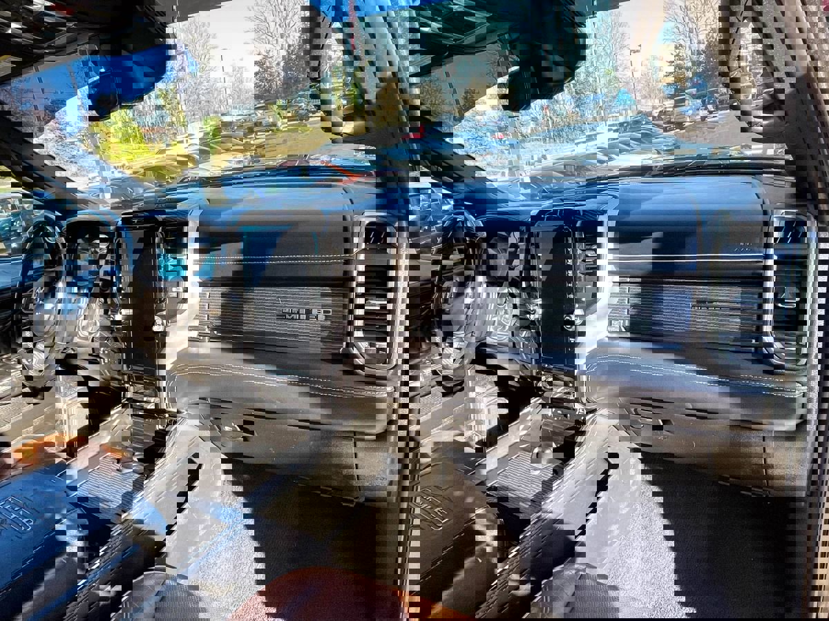 Used 2019 RAM 2500 Limited image 10