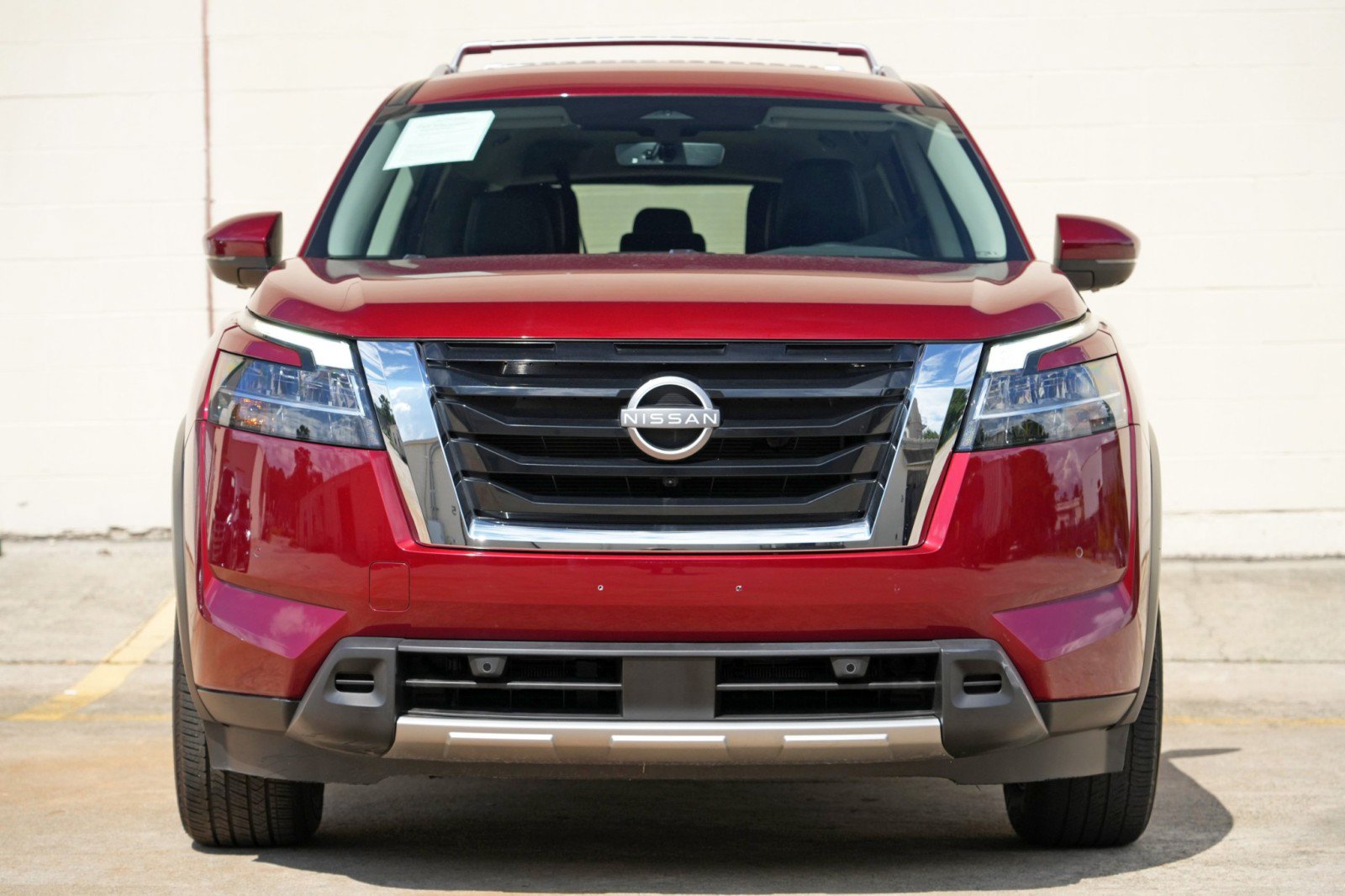 Used 2023 Nissan Pathfinder SL FWD image 6