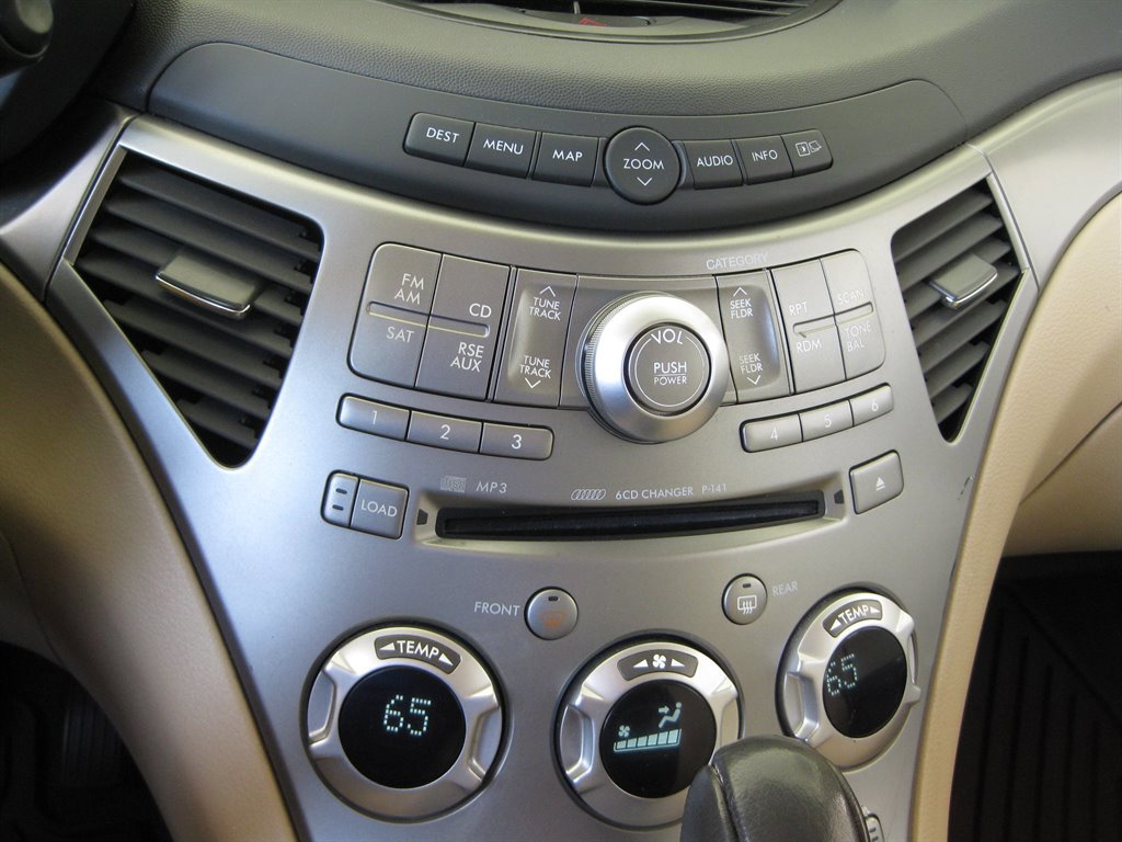 Used 2009 Subaru Tribeca Limited AWD/4WD image 18