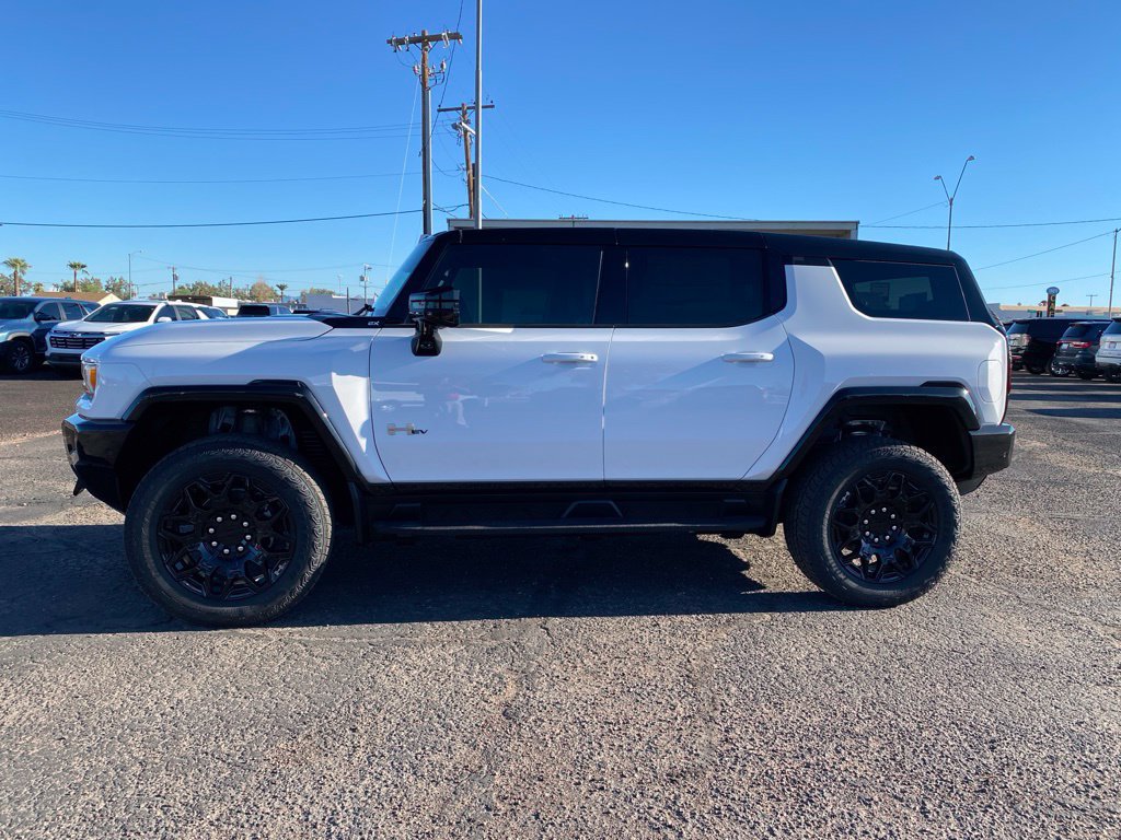 New 2026 GMC Hummer EV SUV AWD/4WD image 3