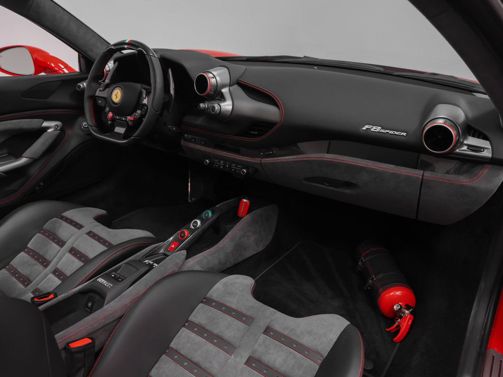 Certified 2023 Ferrari F8 Tributo RWD image 28