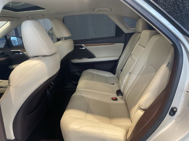 Used 2020 Lexus RX 450h AWD w/ Premium Package image 30