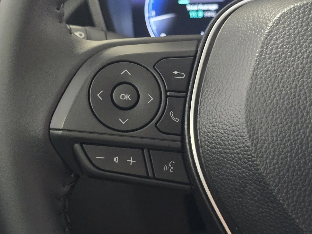 New 2026 Toyota Corolla Cross XLE FWD image 27