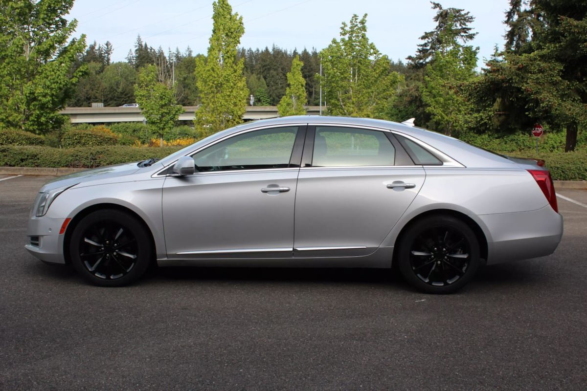 Used 2014 Cadillac XTS Luxury image 5