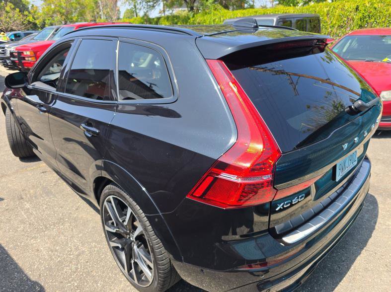 Used 2023 Volvo XC60 T8 Ultimate AWD/4WD image 6