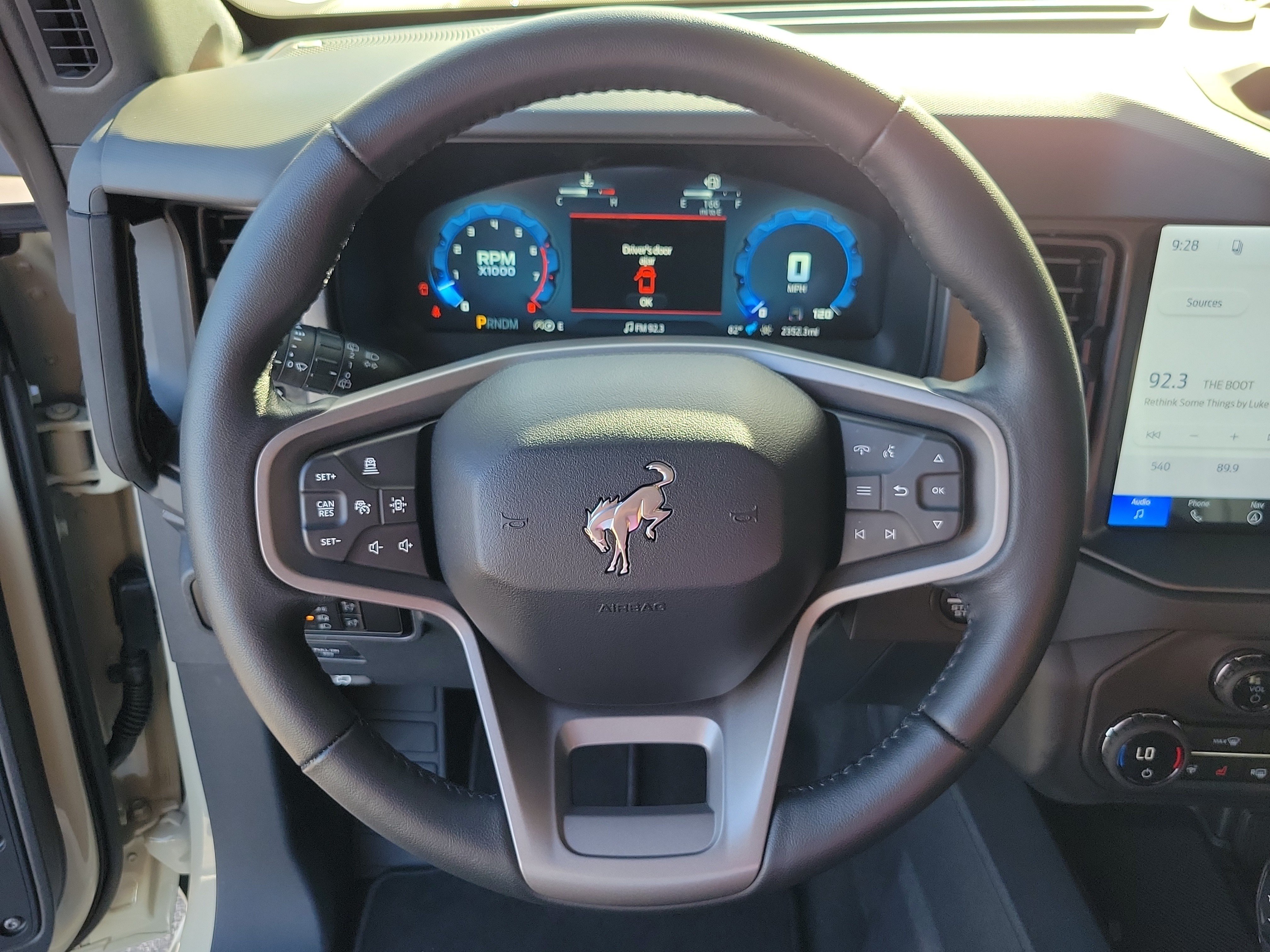 Used 2026 Ford Bronco Badlands AWD/4WD image 28