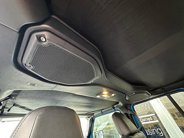 Used 2022 Jeep Wrangler Unlimited Sahara w/ Cold Weather Group image 20