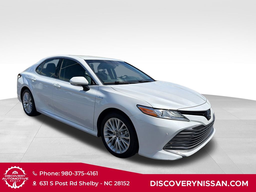 Used 2018 Toyota Camry XLE w/ Protection Package (Q2) FWD image 4