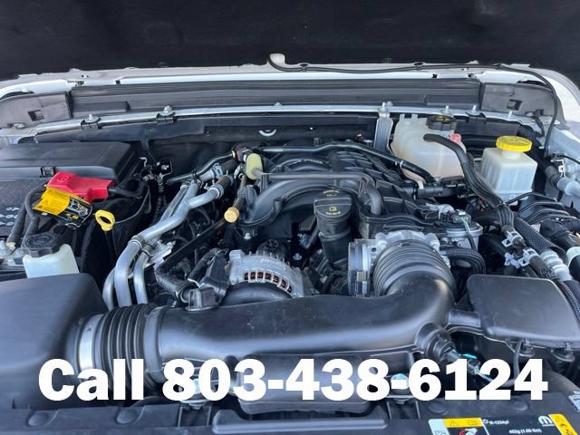 Used 2023 Jeep Gladiator Rubicon w/ LED Lighting Group AWD/4WD image 43
