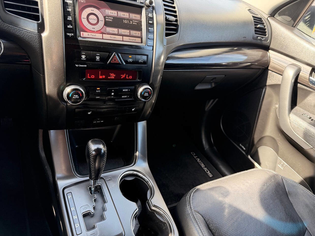 Used 2013 Kia Sorento EX w/ Premium Plus Pkg AWD/4WD image 27