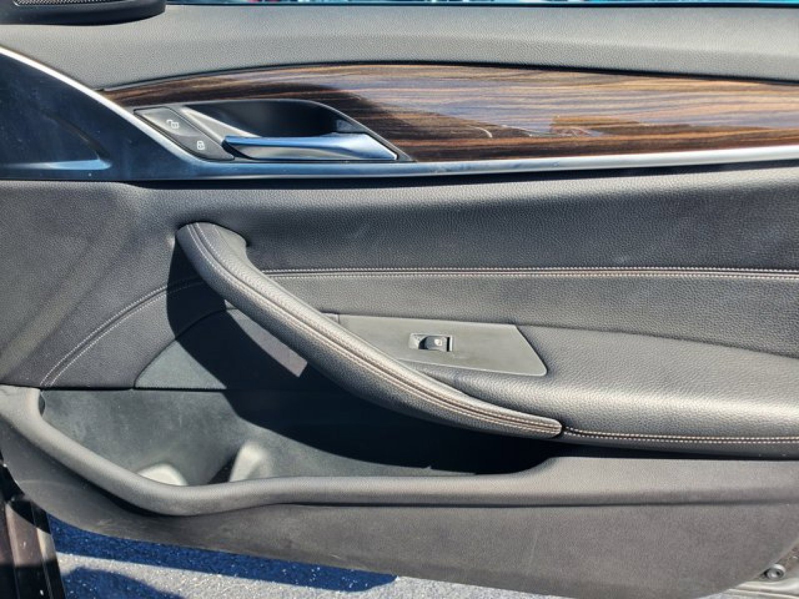 Used 2018 BMW 540i image 39