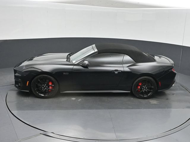 Used 2024 Ford Mustang GT Premium RWD image 39