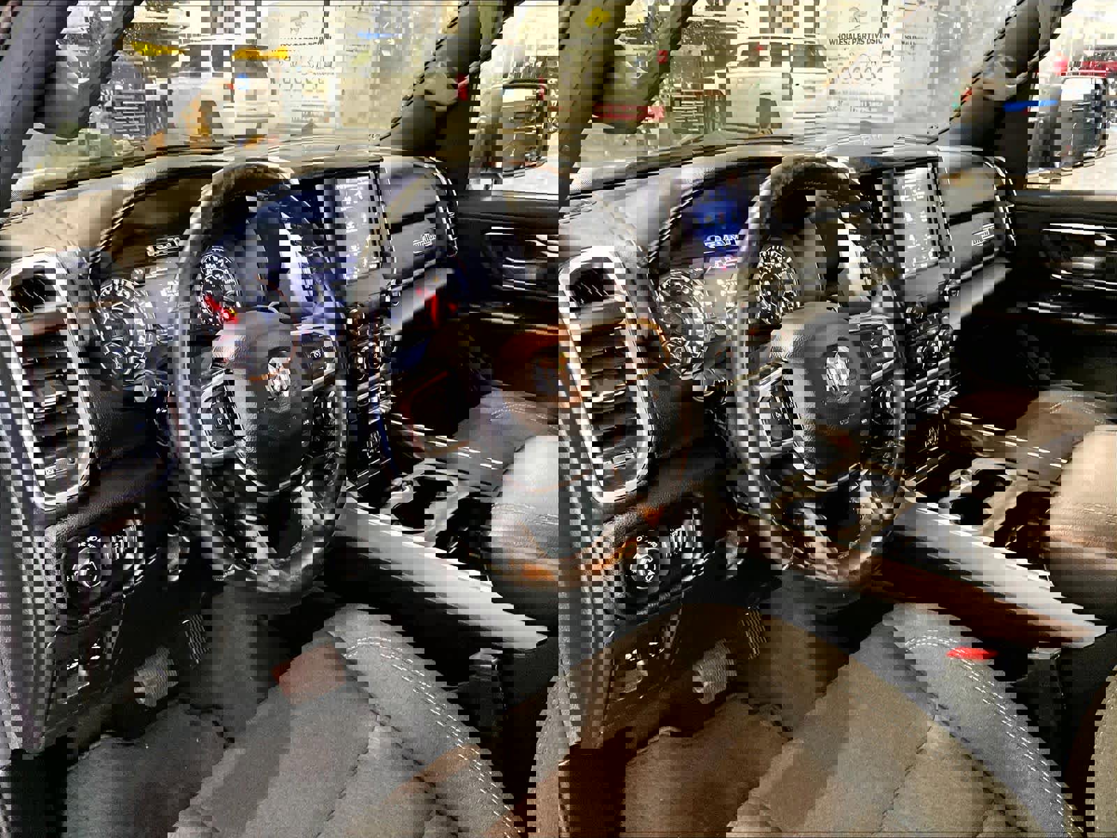 Used 2019 RAM 1500 Big Horn image 8