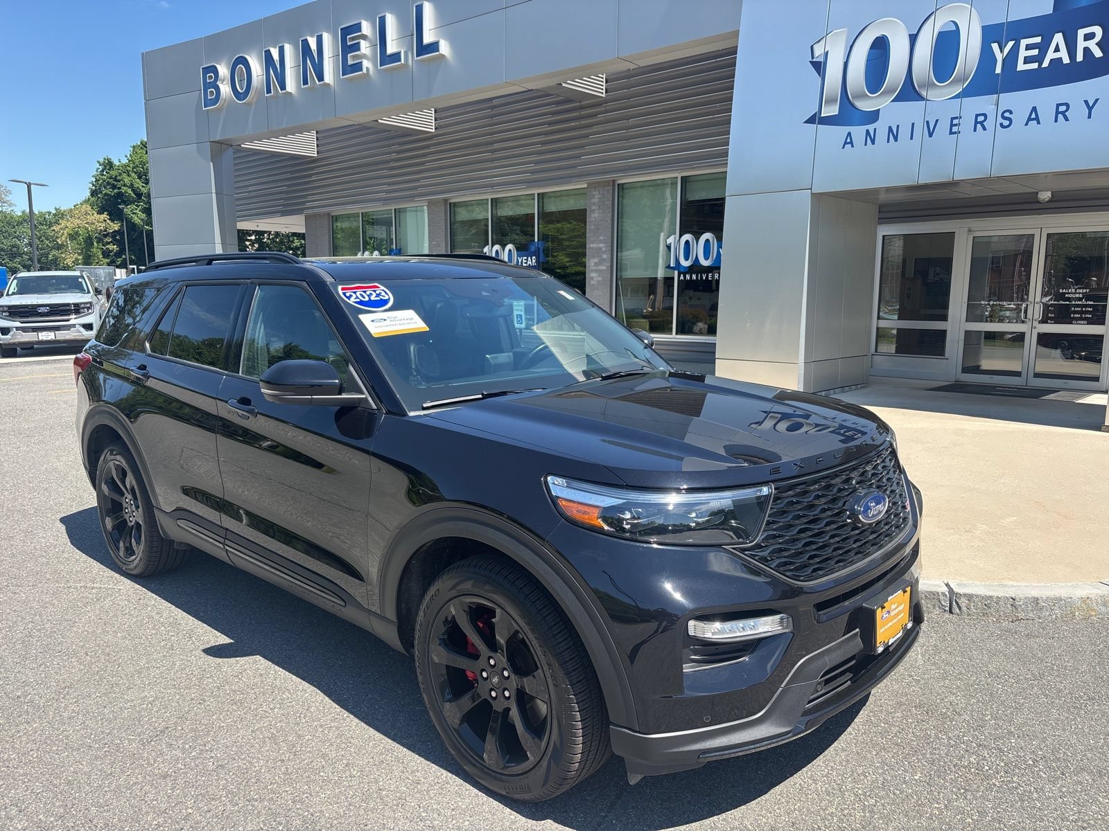 Used 2023 Ford Explorer ST w/ Equipment Group 401A AWD/4WD video 1