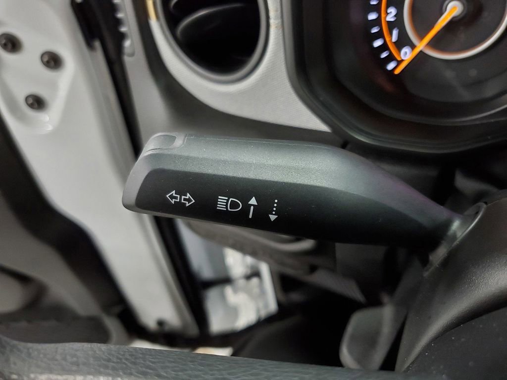 Used 2025 Jeep Wrangler Sport AWD/4WD image 30