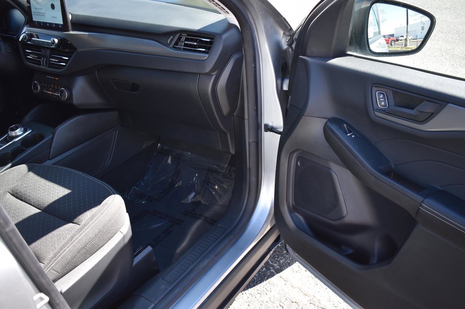 Used 2024 Ford Escape Active w/ Cold Weather Package image 14