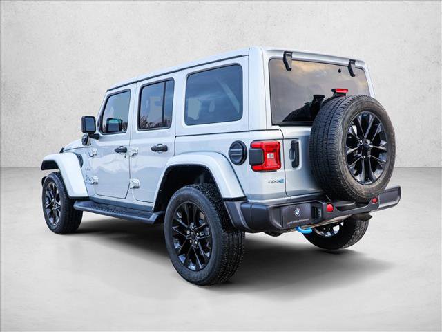 Used 2022 Jeep Wrangler Unlimited Sahara w/ Cold Weather Group image 7