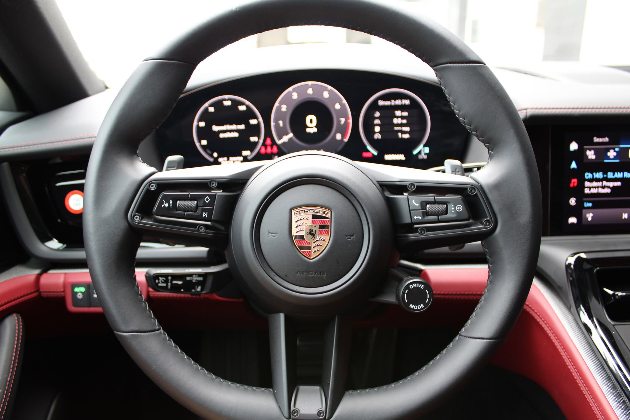 Certified 2025 Porsche Panamera 4 image 16