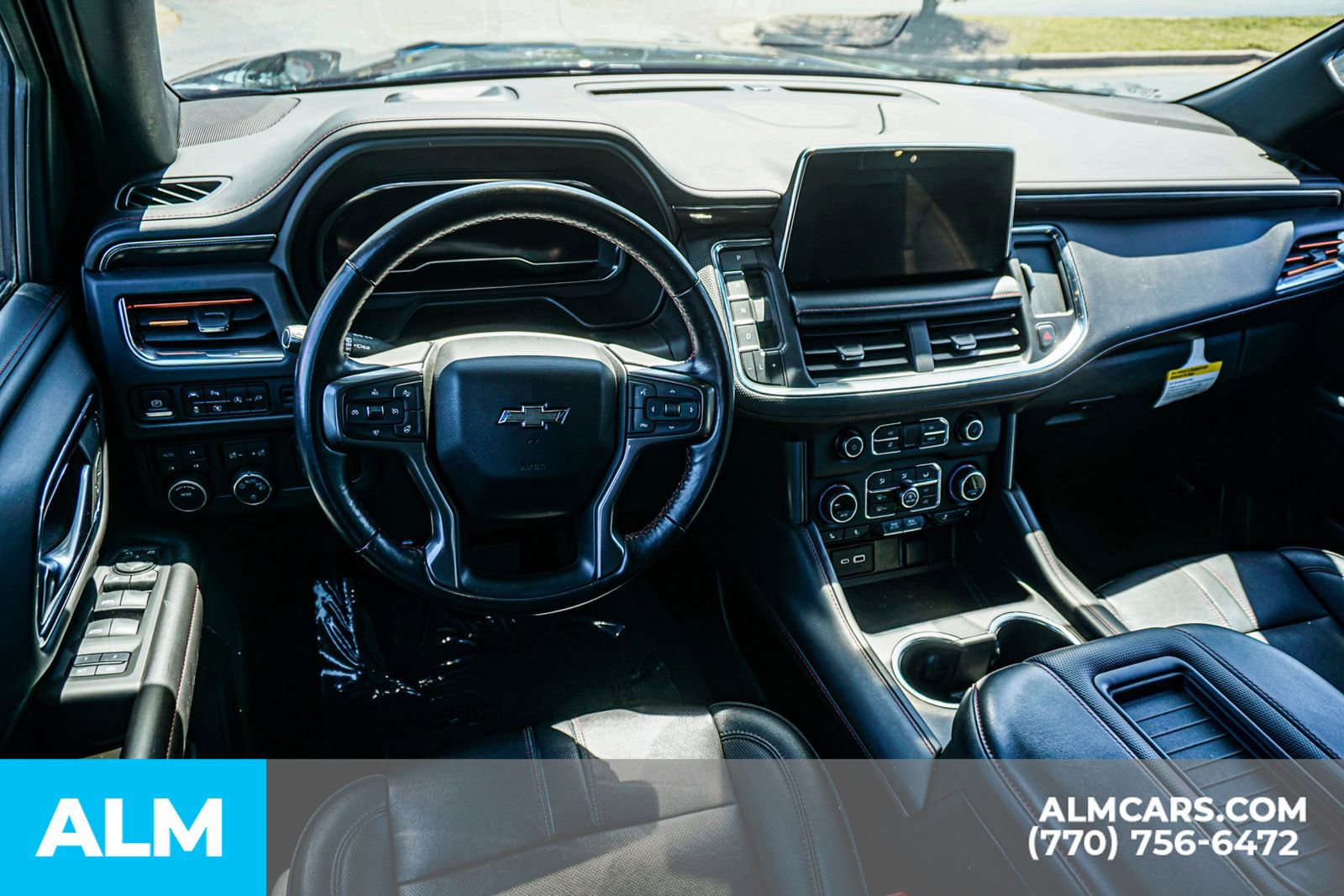Used 2022 Chevrolet Suburban RST w/ Sport Performance Package AWD/4WD image 30