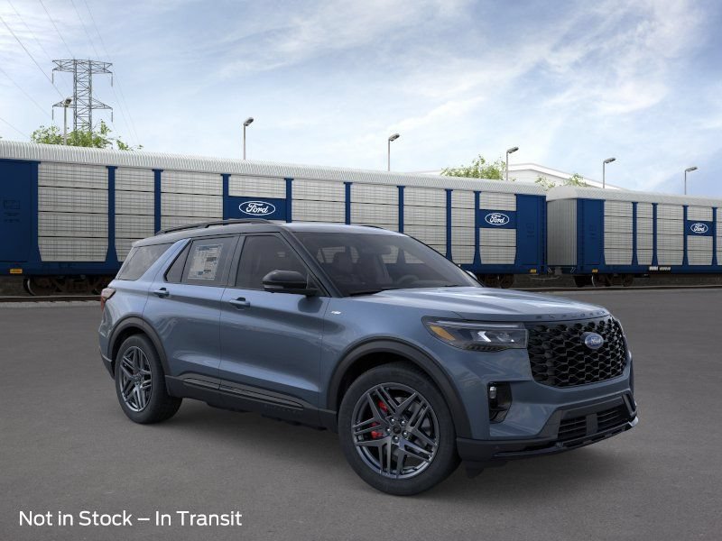 New 2026 Ford Explorer ST-Line w/ ST-Line Street Pack AWD/4WD image 7