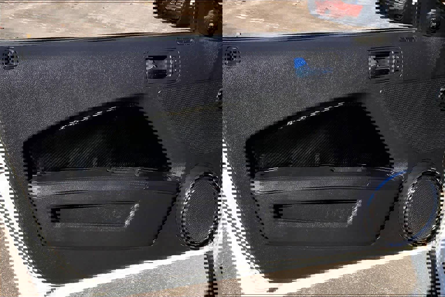 Used 2011 Ford Mustang GT Premium w/ 402A Rapid Spec Order Code image 20