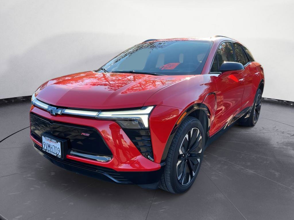 Used 2024 Chevrolet Blazer EV RS image 2
