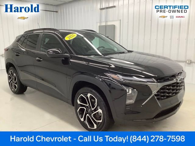 Used 2025 Chevrolet Trax RS