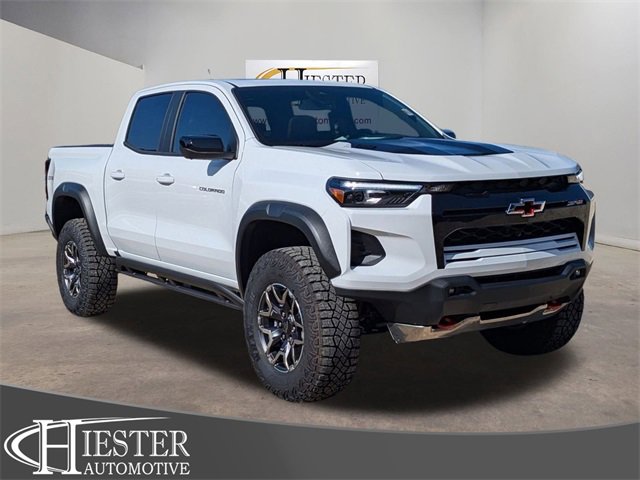 New 2025 Chevrolet Colorado ZR2 w/ Technology Package
