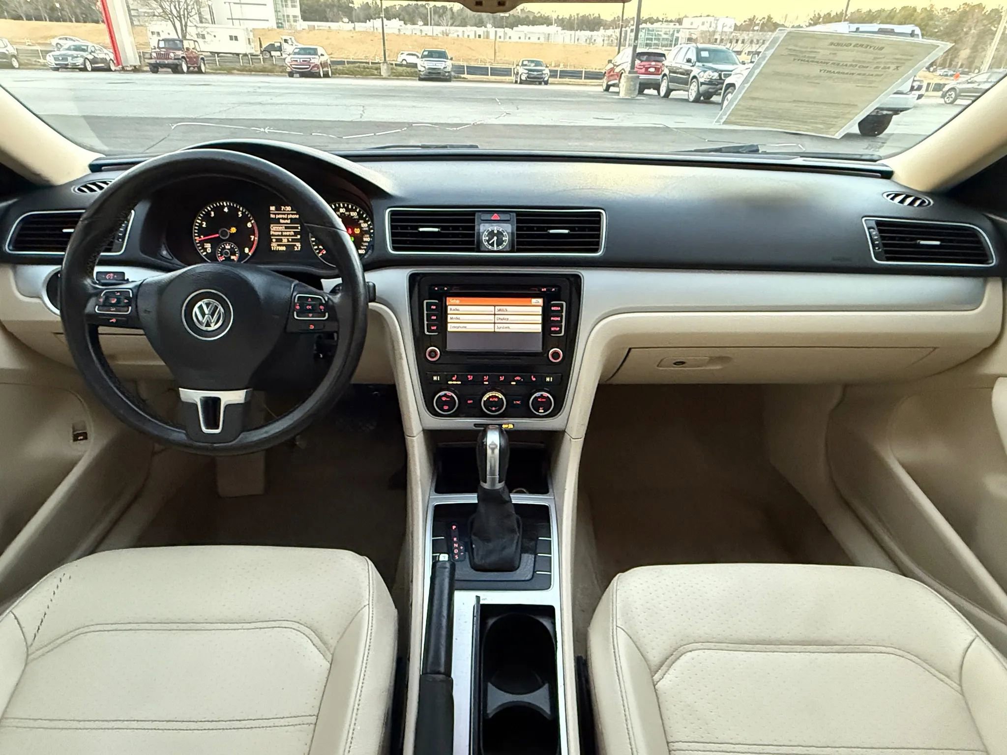 Used 2012 Volkswagen Passat 2.5 SE image 3