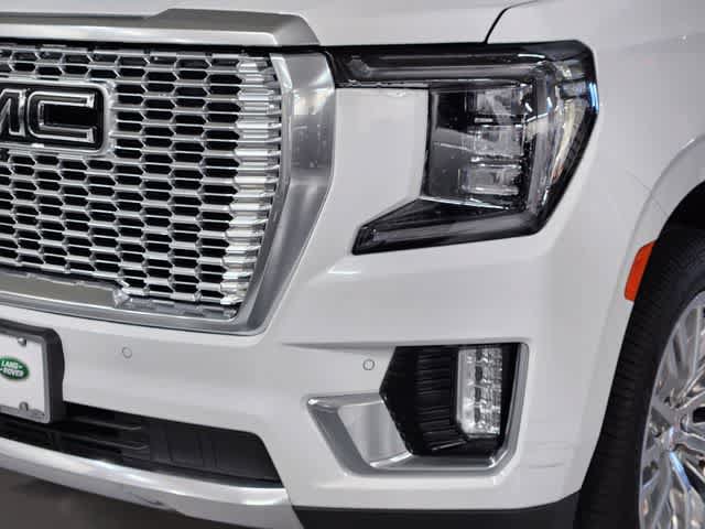 Used 2023 GMC Yukon Denali AWD/4WD image 12