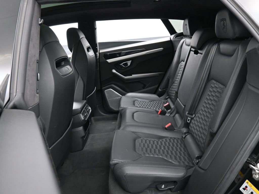 Used 2019 Lamborghini Urus image 24