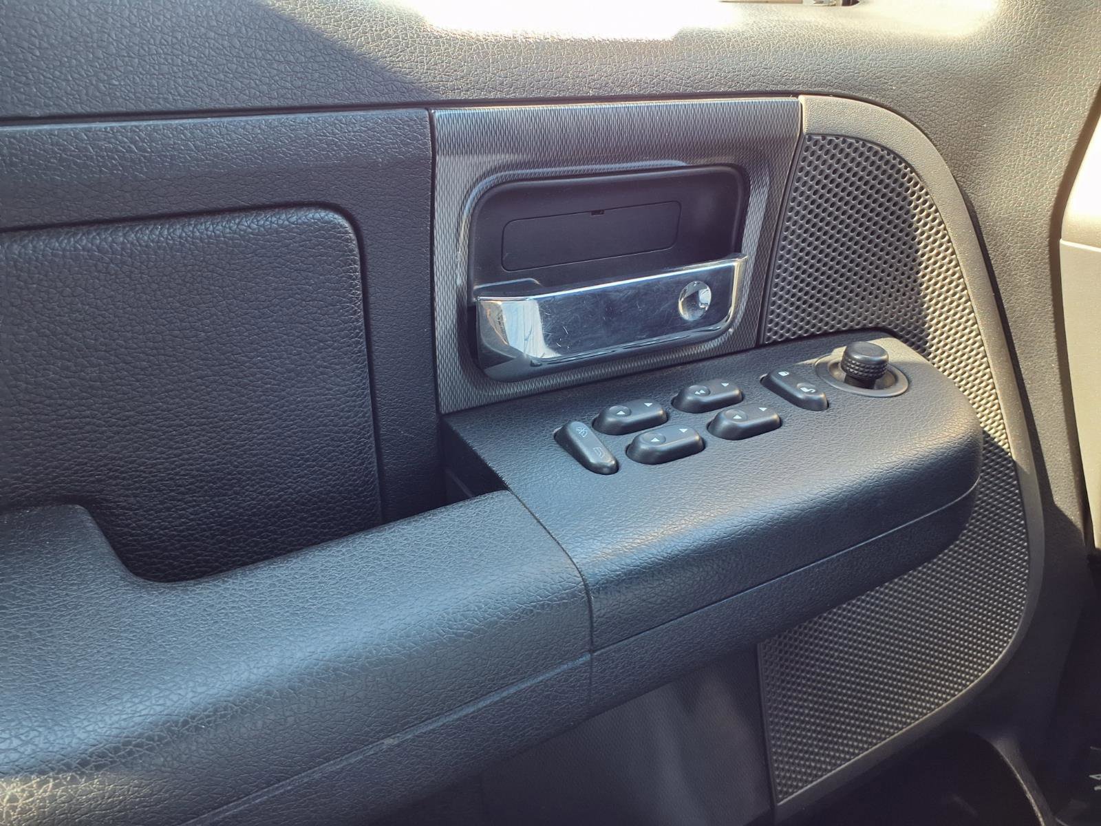 Used 2005 Ford F150 XLT AWD/4WD image 18