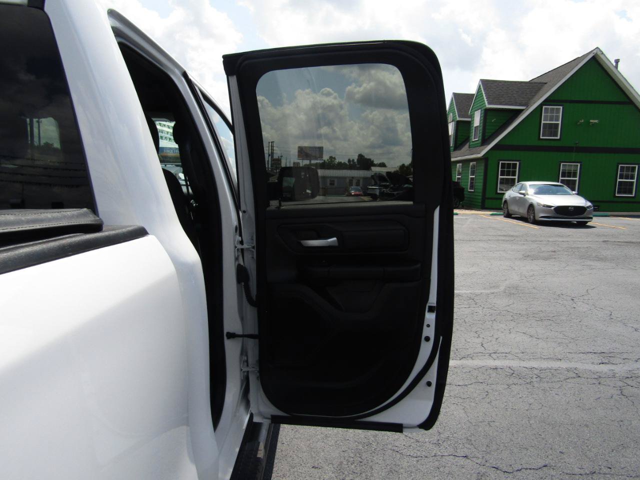 Used 2023 RAM 1500 Tradesman AWD/4WD image 20