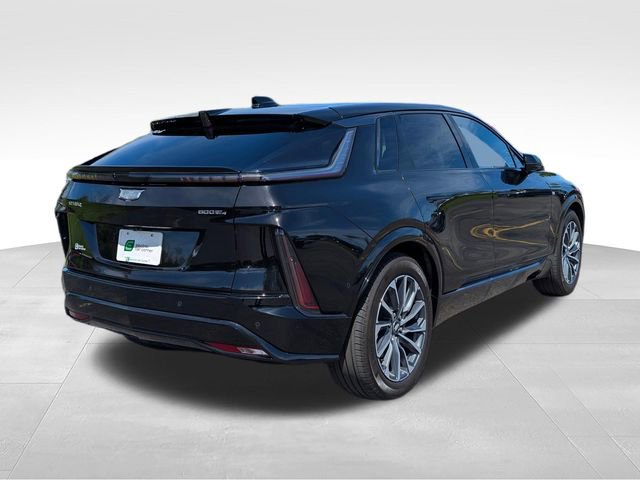 Used 2024 Cadillac Lyriq Sport AWD/4WD image 8