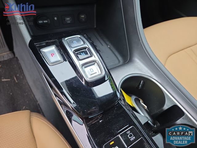 Used 2022 Hyundai Sonata Limited w/ Preferred Accessory Package FWD image 21